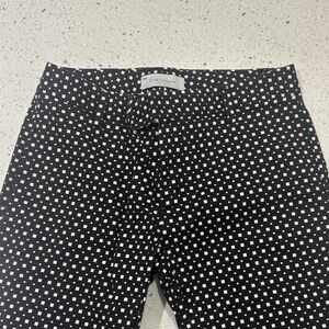 GAP Black and White Cropped Pants - Size 00